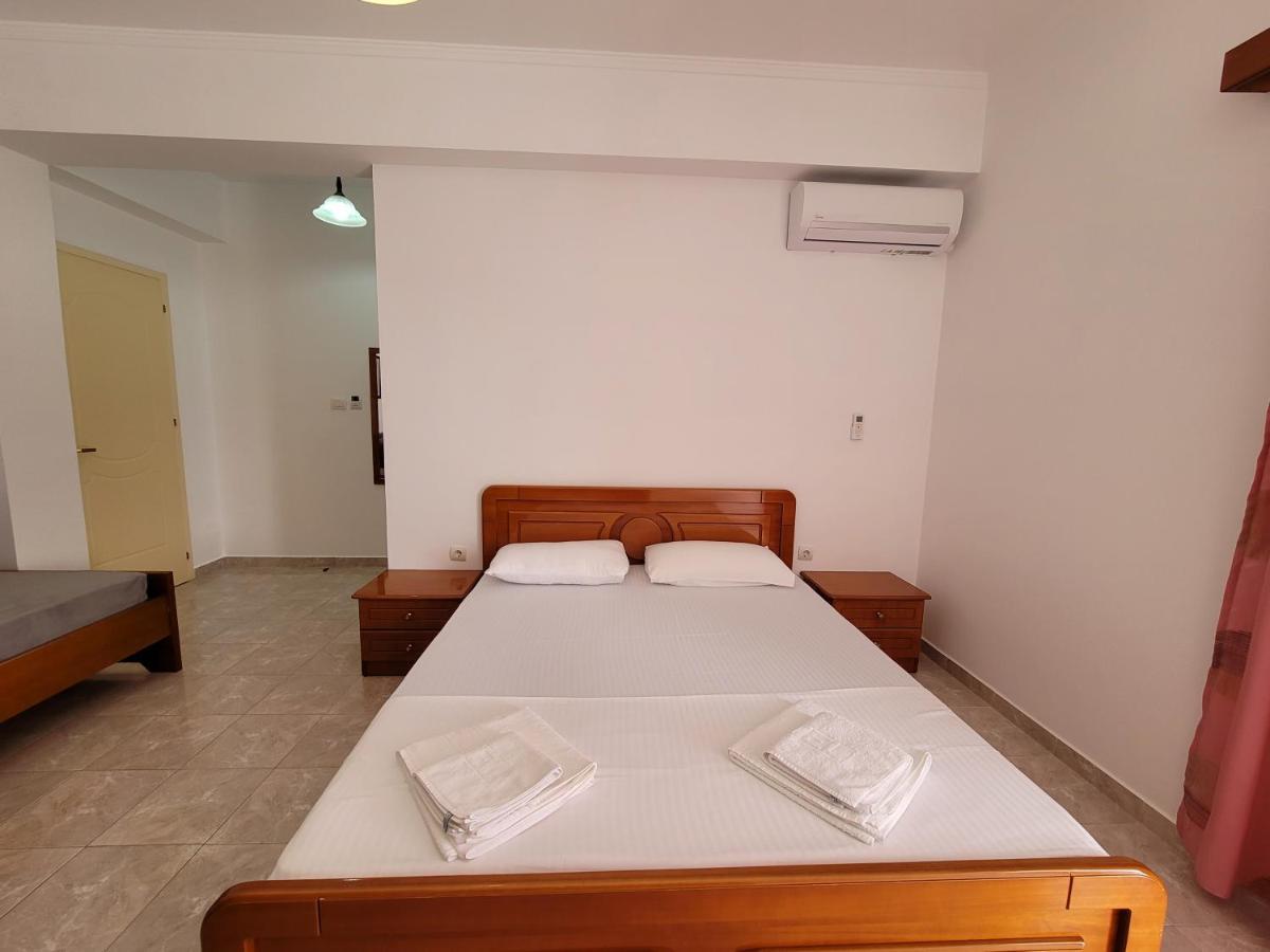 Sunlight Apartments Gjordeni Ksamil Exterior photo