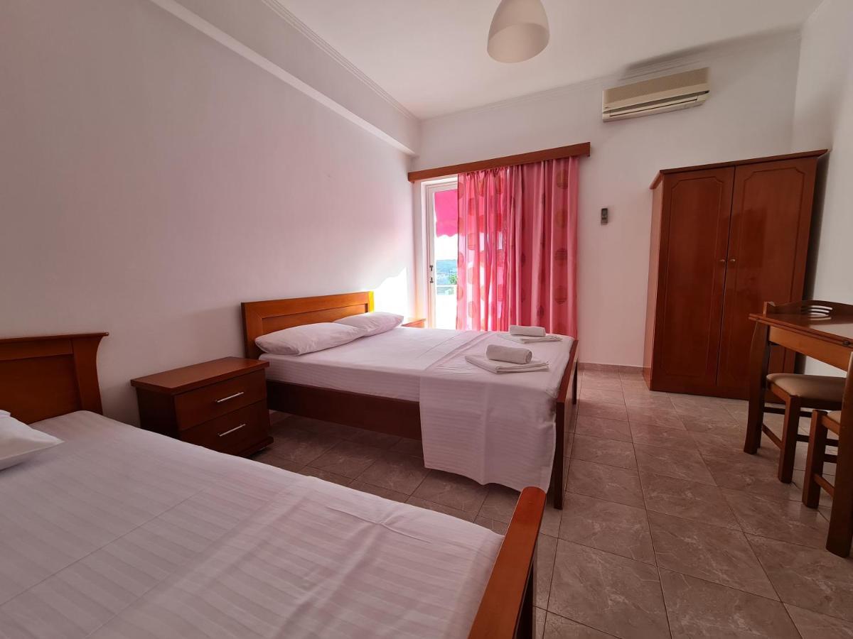 Sunlight Apartments Gjordeni Ksamil Exterior photo