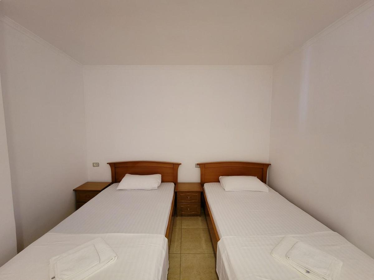Sunlight Apartments Gjordeni Ksamil Exterior photo